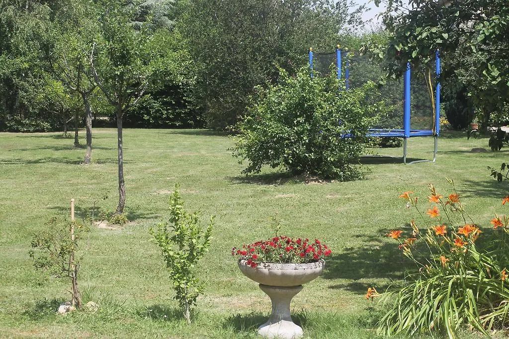 Bed and Breakfast Le Clos Des Collieres à Marcollin France