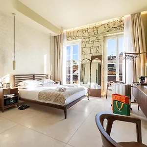 naomi-nice.fr-provencehotel.com/